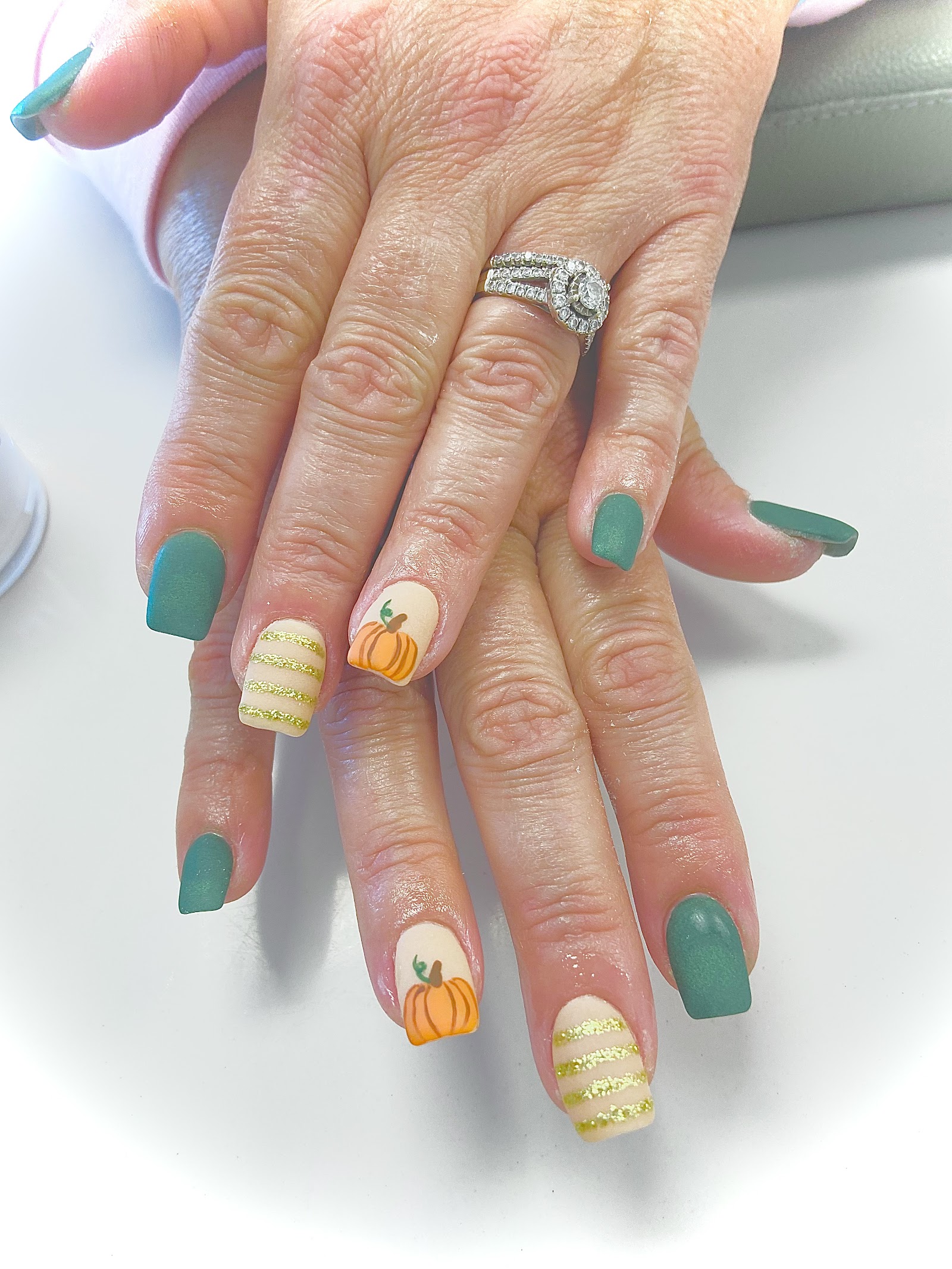 Beyond Nails nail photo 4